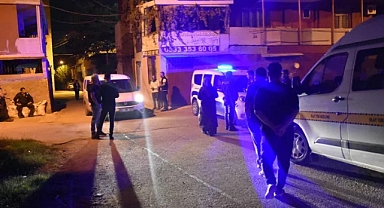 Sokak ortasında kanlı çatışma! Sebebi küfür çıktı