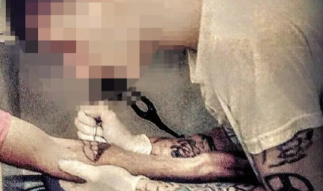 İstanbul'da kız arkadaşına şiddet uygulayan şahsı durdurmak isterken canından oluyordu