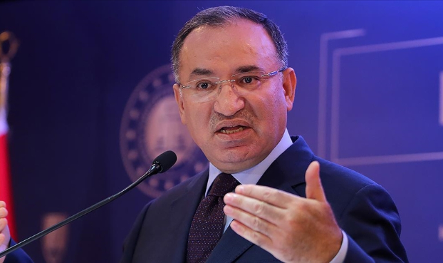 Adalet Bakanı Bozdağ: Cumhurbaşkanımızın adaylığı önünde hiçbir engel yoktur