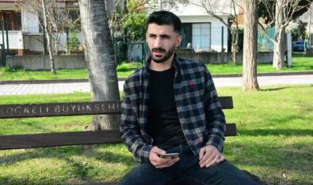 İlginç olay! Kendi ölüm haberini konser esnasında annesinden aldı
