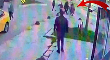 Taksisinde şüpheli davranan kişileri durağına getirip meydan dayağı attılar