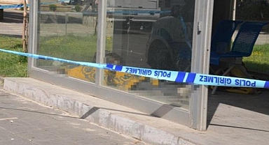 Durakta cansız bedeni bulundu! Evsiz adamı sigara içtiği için öldürdü!