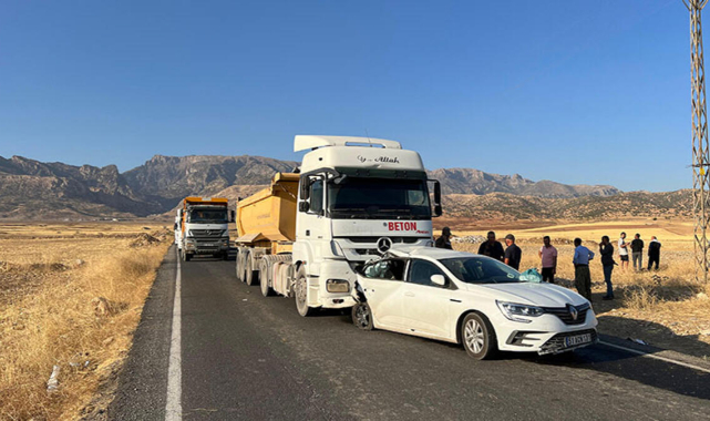 Arkadan çarpıp korkunç kazaya yol açan hafriyat kamyonu: 1 ölü, 2 yaralı