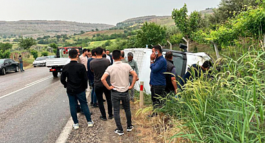 Adıyaman'da Kayganlaşan Yolda Kaza: 14 Yaralı 