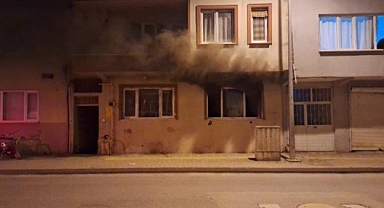 Samsun'da Ev Yangını: 3 Yaşındaki Çocuk Yaralandı