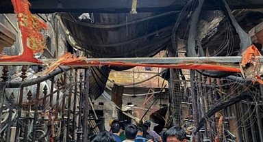 Vietnam'da 5 Katlı Binada Yangın: 14 Ölü