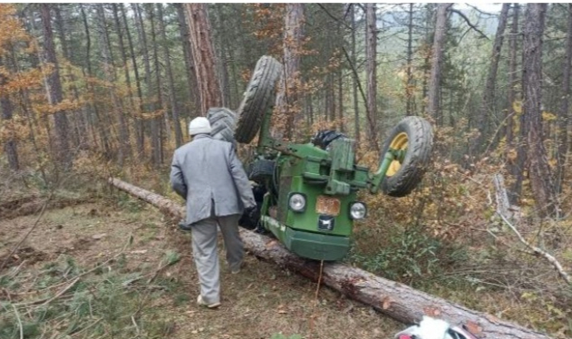 Kastamonu'da Traktör Devrildi: 1 Ölü