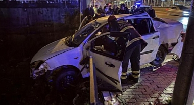 Bursa'da Trafik Kazası: 1 Ölü, 3 Yaralı