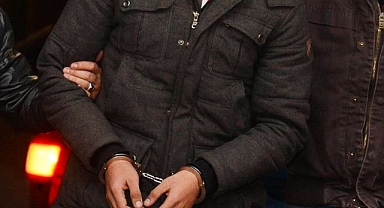 Evinin Penceresinden Havaya Ateş Eden Şüphelinin 29 Suç Kaydı Çıktı