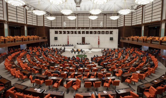 Milyonların Beklediği