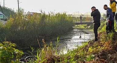 Antalya'da Tartışmanın Acı Sonu: Cip Kanala Uçtu, Eşini Sudan Çıkaran Baba: 