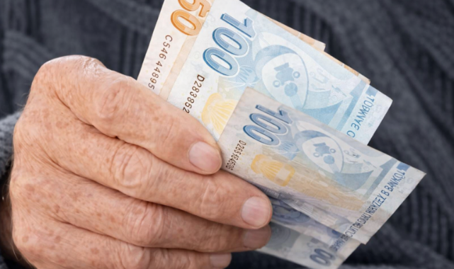 Emekliye Yeni Zam Sinyali: Kulislerde 2026’nın İkinci Yarısı Konuşuluyor