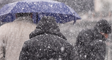 Hafta Sonu Hava Alarmı: Meteoroloji’den Sağanak, Fırtına ve Kar Uyarısı