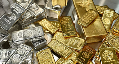 Hürmüz Boğazı'nda Gerilim Tırmanıyor: Altın ve Gümüş Fiyatlarında Sert Düşüş