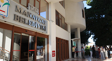 Manavgat Belediyesi Yolsuzluk Davasında Tutuklulukların Devamına Karar Verildi