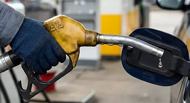 Brent Petrol 100 Doların Altına Geriledi: Gözler Akaryakıt Fiyatlarında