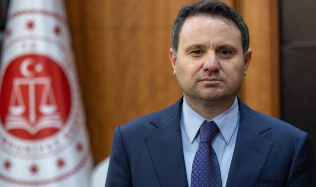 Bakan Gürlek Duyurdu: 7 İlde Suç Örgütlerine Ait 113 Adrese Baskın