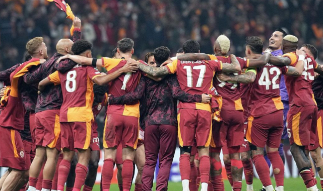 Galatasaray Harekete Geçti: Okan Buruk ve 4 Futbolcuyla Yeni Sözleşme