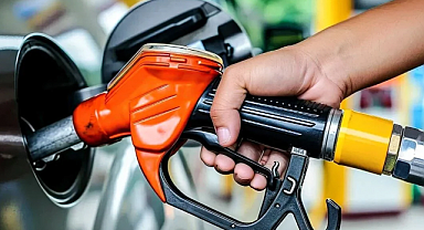 Benzin Fiyatlarına Zam Beklentisi: Litre Fiyatı 1 TL 23 Kuruş Artıyor
