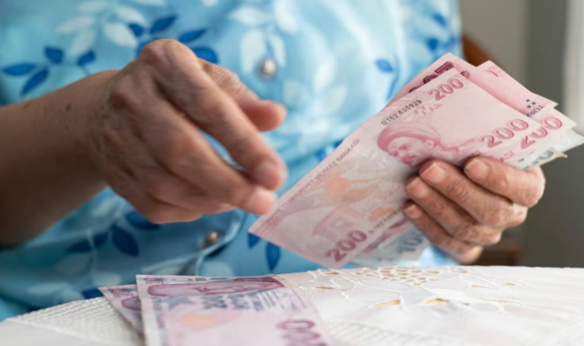 Emekli ve Memur Zamları Netleşti: Temmuzda Maaşlar Ne Kadar Oldu?