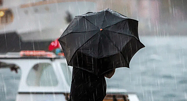 Hava Sıcaklıkları 4-6 Derece Düşüyor! İstanbul ve 10 İl İçin Kuvvetli Sağanak Alarmı