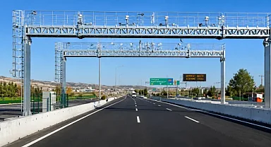 Otoyollarda Yeni Dönem! Gişeler Kalkıyor, Araçlar Durmadan Geçecek