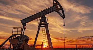 Tahran’dan Diplomasi Sinyali: Petrol Fiyatları Sert Geriledi