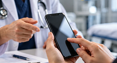 Hastanelerde Dijital Onay Dönemi Başladı! Tıbbi İşlemlere Cep Telefonundan Rıza Verilebilecek