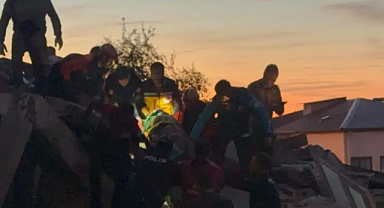 Zonguldak'ta Bina Faciası: Enkazdan Acı Haber Geldi! 1 Ölü, 1 Yaralı