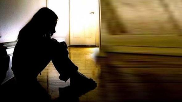 12 Yaşındaki Kızı Eliyle Taciz Eden Sapıktan Utandıran Savunma: Taytının Kumaşına Bakmış!