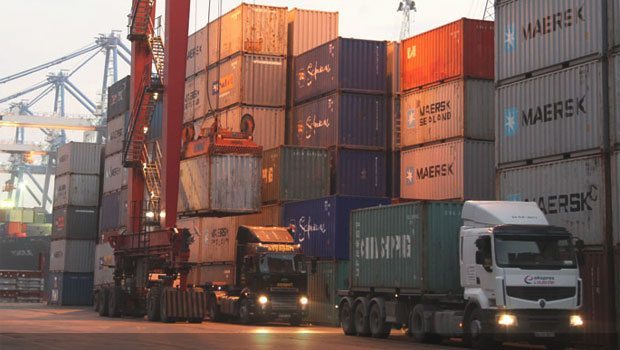 Kumport Limanı Cosco Pacific'e satıldı