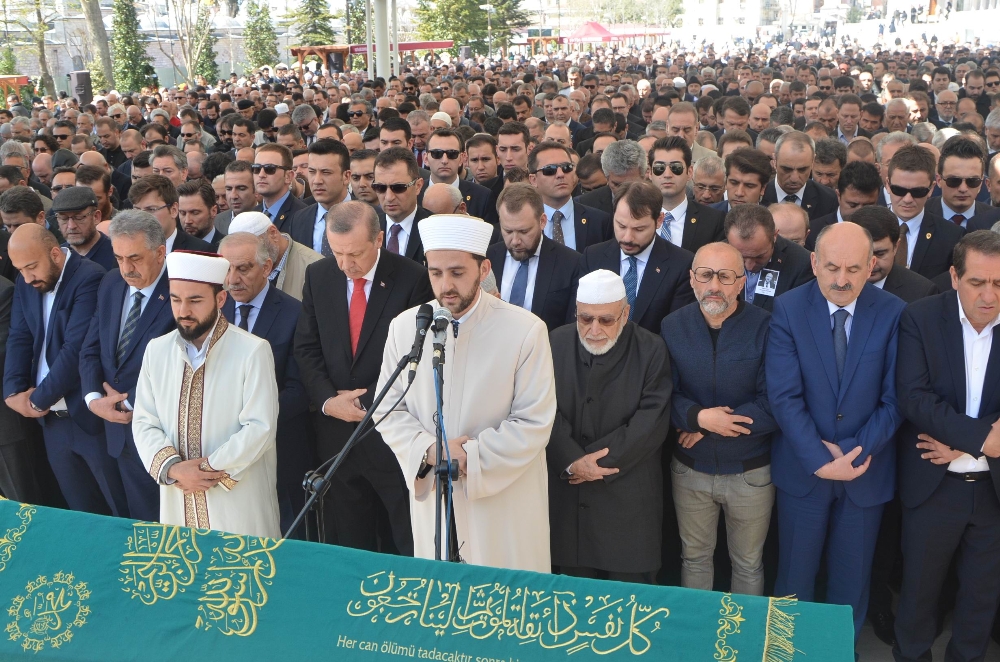Erdoğan, İş Adamının Cenazesine Katıldı