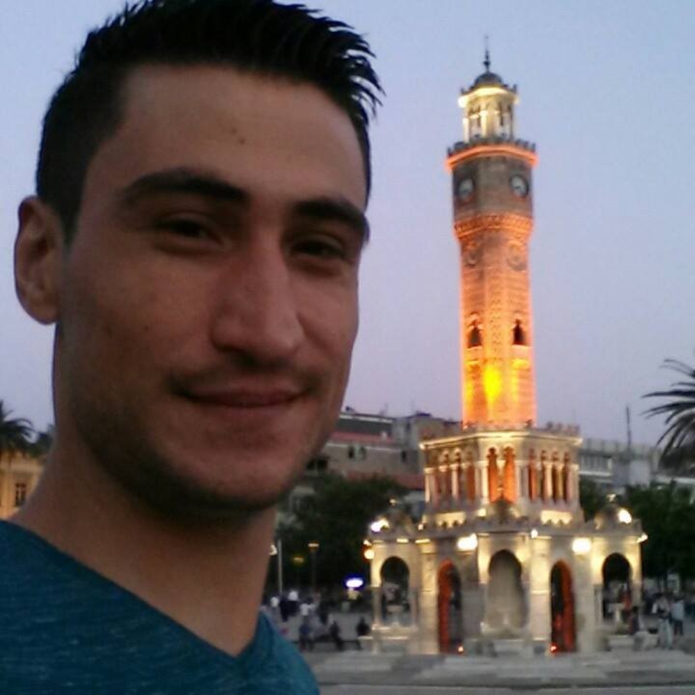 İzmir'de Pompalı Tüfekle İntihar!