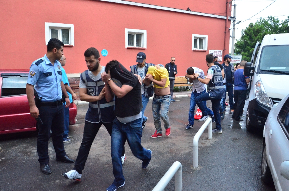 Zonguldak'ta Uyuşturucu Operasyonu: 17 Gözaltı