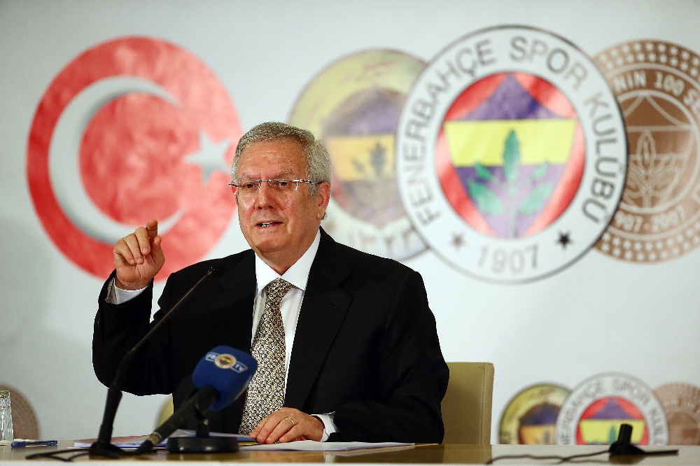 Aziz Yıldırım Taraftara Tepkili