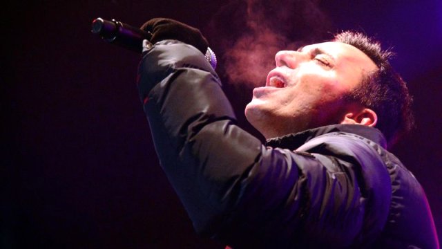 Eksi 17 Derecede Konser Verdi