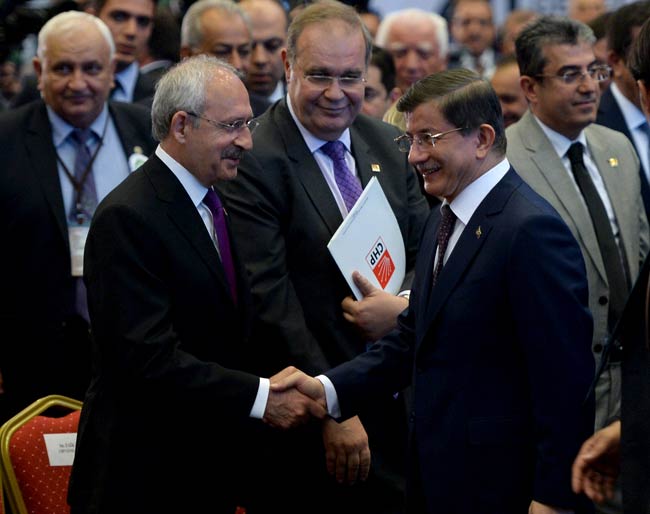 Koalisyon görüşmeleri bugün başlıyor