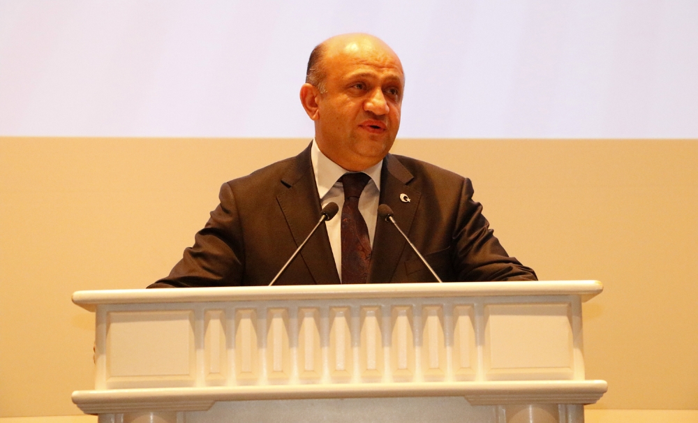 Bakan Fikri Işık Sanayi Üretimini Değerlendirdi