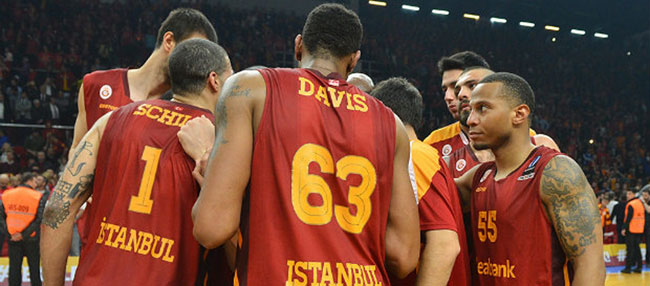 Galatasaray ilk maçta mağlup oldu