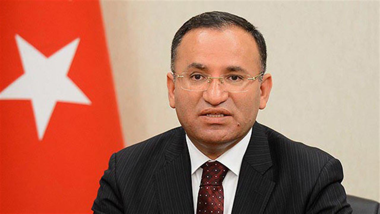 Adalet Bakanı Bozdağ'dan Hapishanelerin Güvenliği ile İlgili Önemli Açıklama