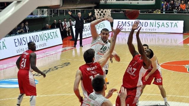 Banvit Evinde Mağlup Oldu!