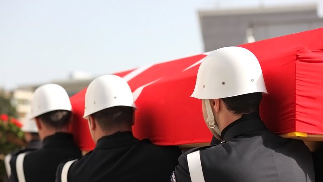 Muş'ta 1 Polis Şehit Oldu