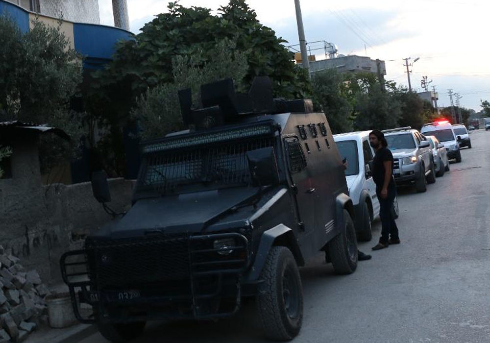 Adana'da Terör Operasyonu: 11 Gözaltı
