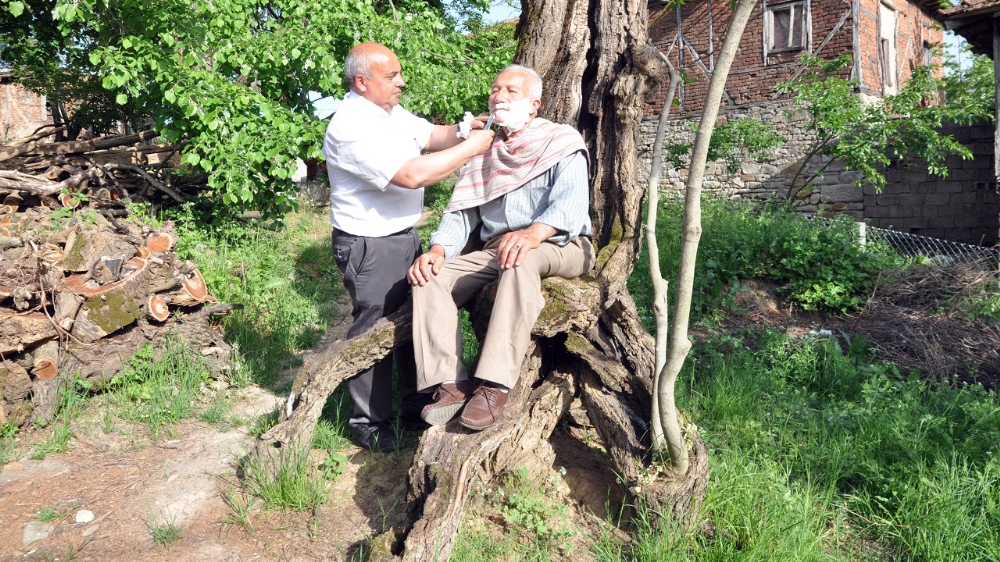 Doğal Ortamda Tıraş Keyfi