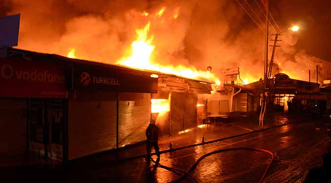 Ankara’daki İş Merkezinde Büyük Yangın
