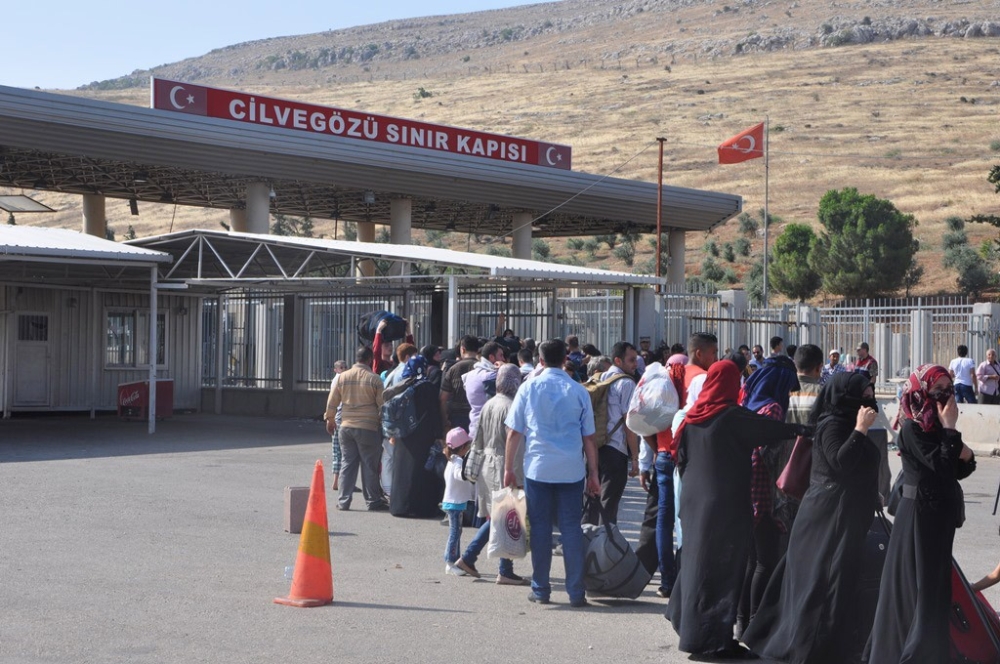 Suriyeliler Ülkelerine Dönüyor!