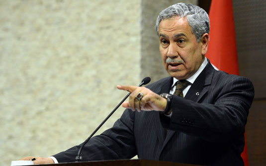 Arınç' tan İstifa Açıklaması