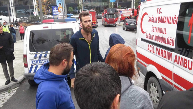 Fenerbahçeli Basketbolcuda Oradaydı! Gökdelendeki Yangından Canını Zor Kurtardı