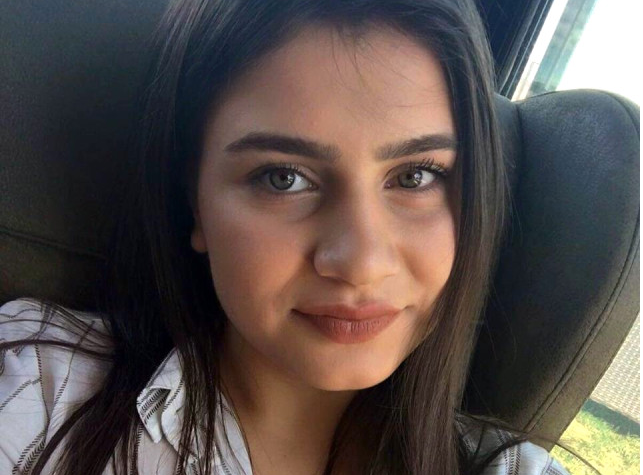 Okulunun Önünde Vurularak Öldürülen Liseli Helin’in Ölmeden Önce Yaptığı Son Paylaşım Yürek Sızlattı: “Bu Hayatı Seviyorum!”
