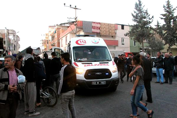 Şanlıurfa'da Meydan Muharebesi! Kayınpeder Evine Sürekli Misafir Çağıran Damadın Evini Bastı: 10 Yaralı
